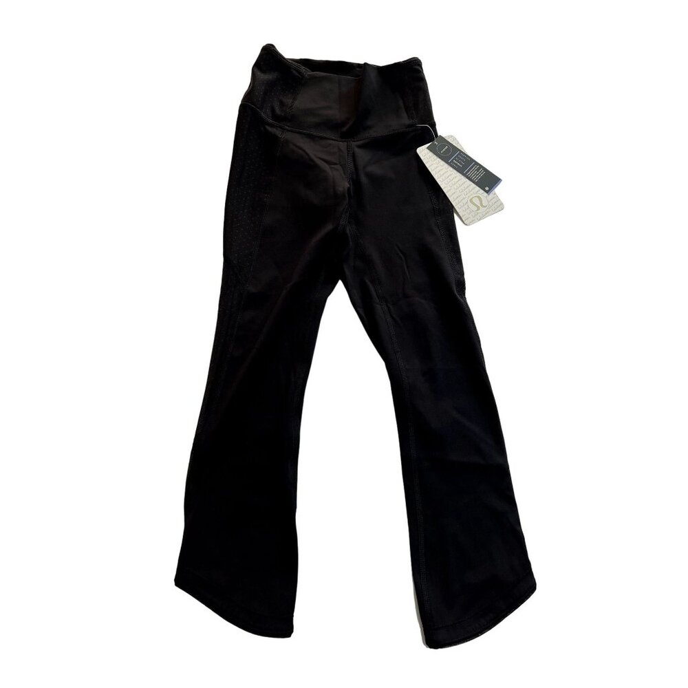 Lululemon Body Con Crop Pants in Black